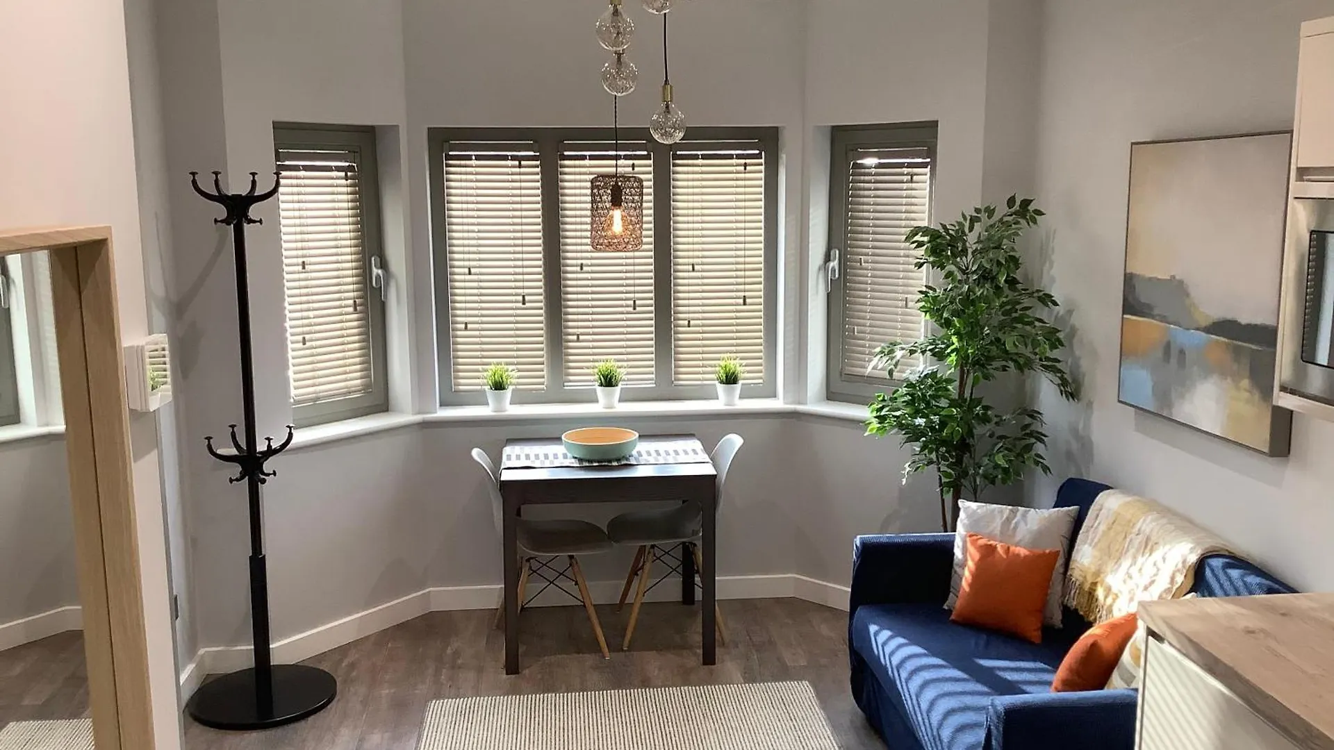 Carolyn'S Place Ruislip