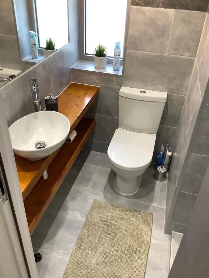 Carolyn'S Place Ruislip United Kingdom